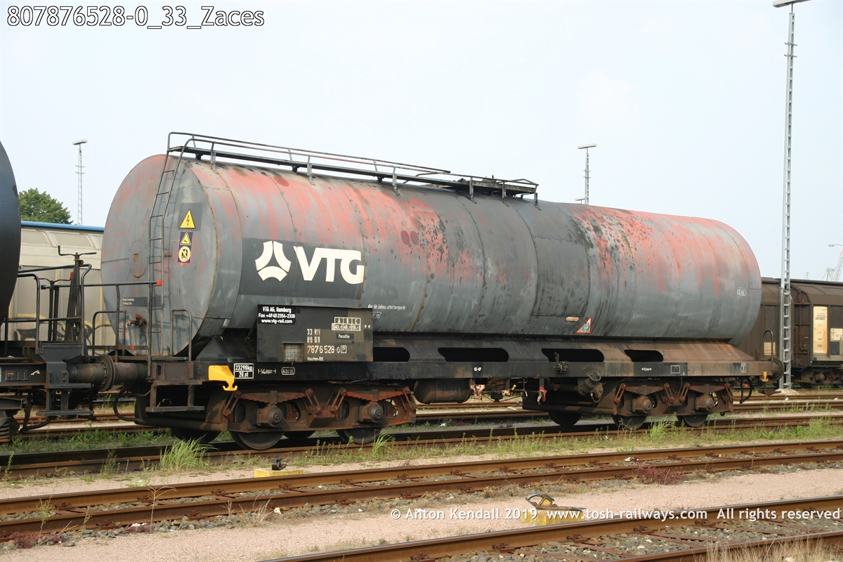 807876528-0_33_Zaces.jpg
